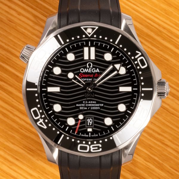Omega Seamaster Diver 300m 210.32.42.20.01.001